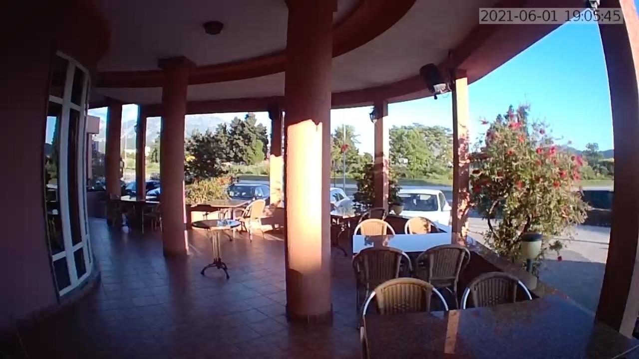 Guest House-Md Bar Exterior photo