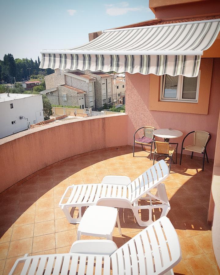 Guest House-Md Bar Exterior photo